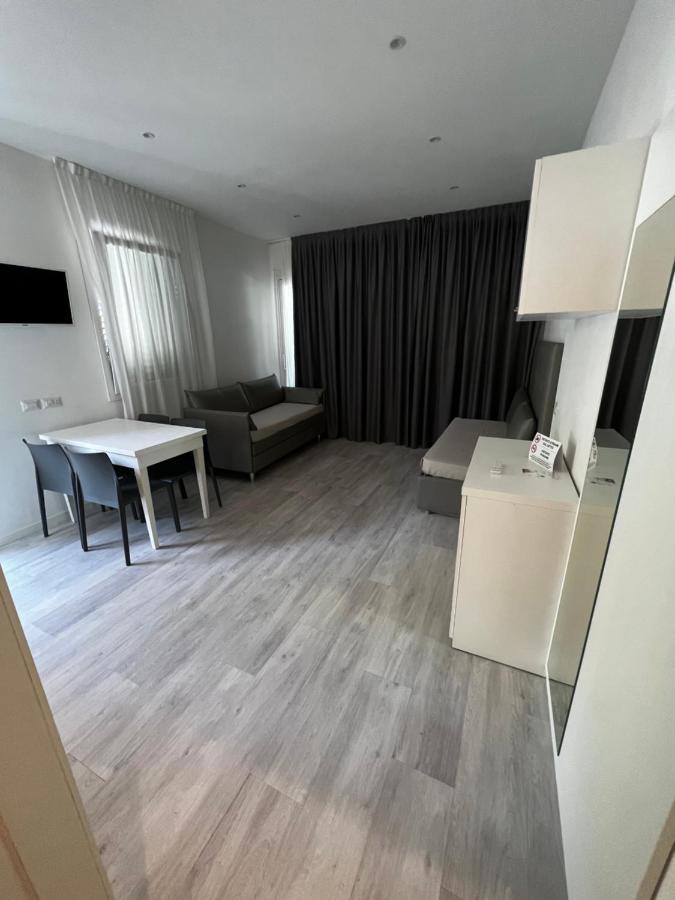 Apparthotel Ardea Riccione Buitenkant foto